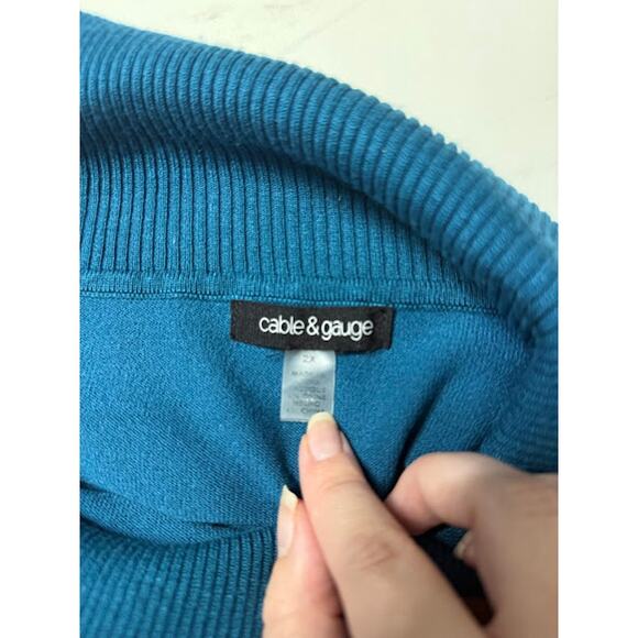 Cable & Gauge Sweater Women's Size 2X Wide Button Up Turtleneck Blue Office Wear - Picture 6 of 9